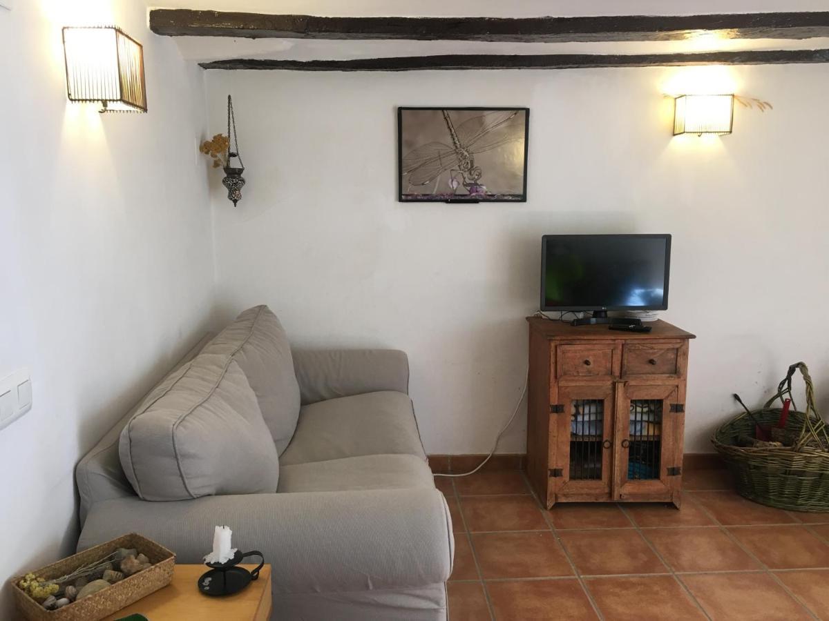 Casa Rural Con Encanto En La Puebla De Arenoso Buitenkant foto